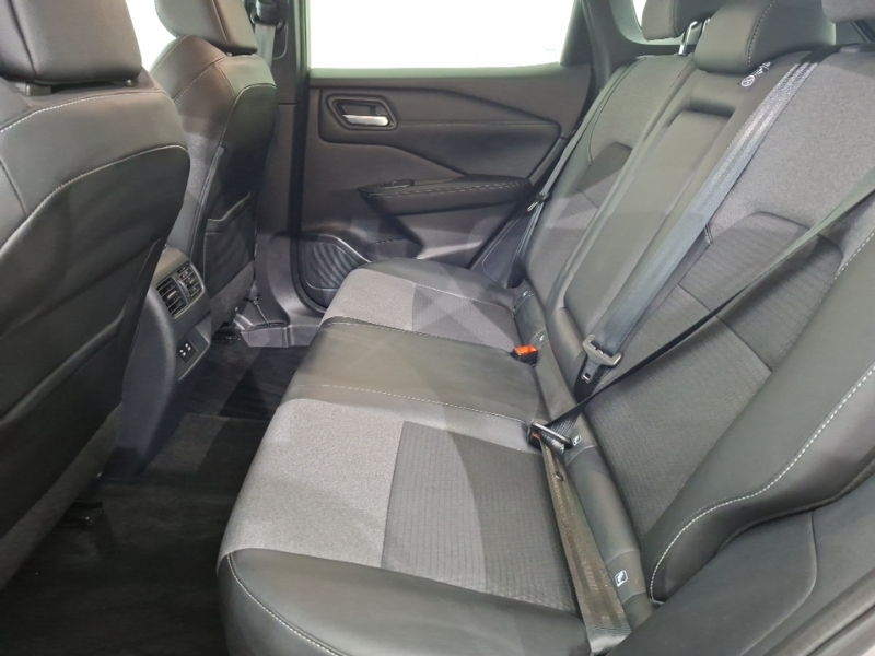 Nissan Qashqai 1.3 Dig-t Mh N-connecta DX74XLN Silver #6
