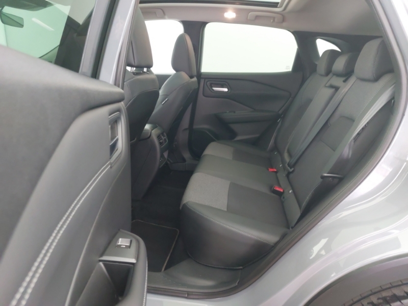 Nissan Qashqai 1.3 Dig-t Mh N-connecta Glass Roof SM25ZCF Grey #6