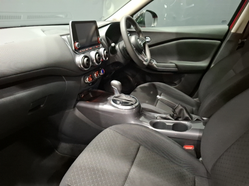 Nissan Juke 1.0 Dig-t 114 Acenta Dct Red #5