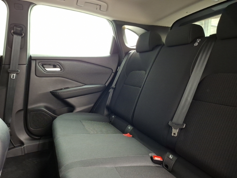 Nissan Qashqai 1.3 Dig-t Mh 158 Acenta Premium Xtronic Grey #6