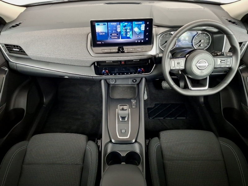 Nissan Qashqai 1.3 Dig-t Mh 158 Acenta Premium Xtronic Grey #3