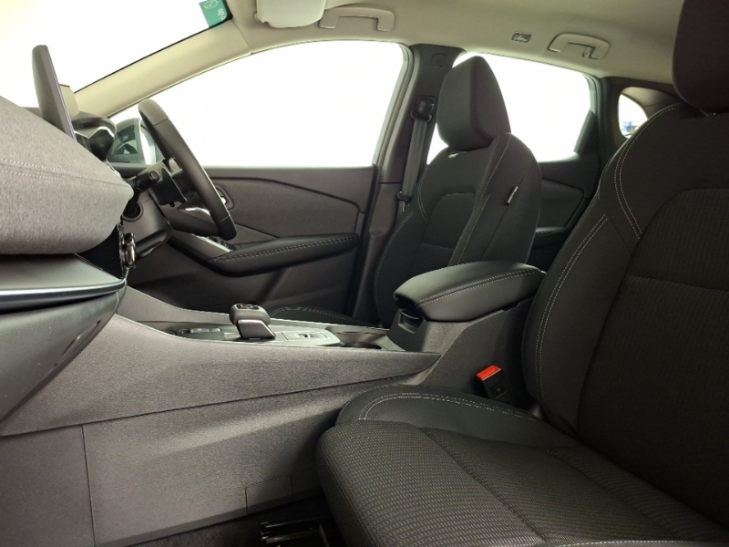 Nissan Qashqai 1.3 Dig-t Mh 158 Acenta Premium Xtronic Grey #5