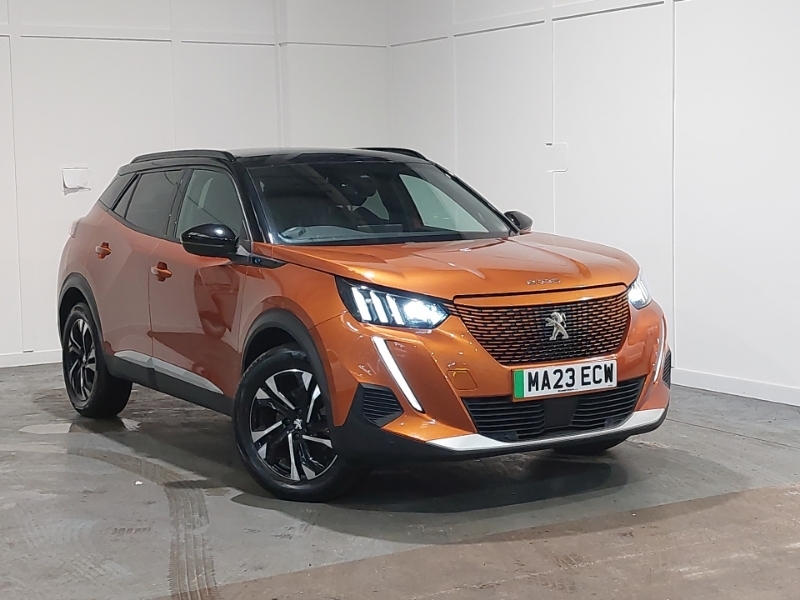 Peugeot e-2008 100Kw Gt 50Kwh Orange