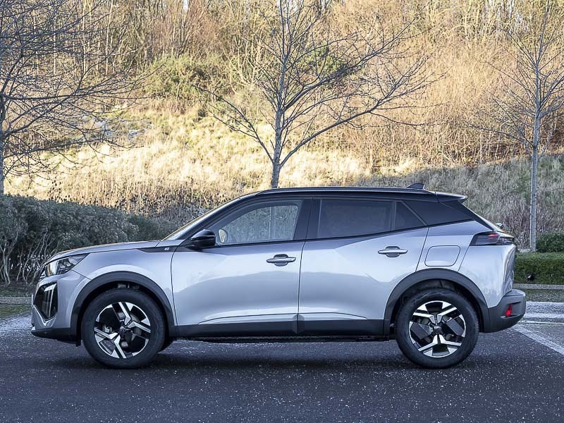 Peugeot e-2008 115Kw Gt 54Kwh SB26NXZ Grey #4