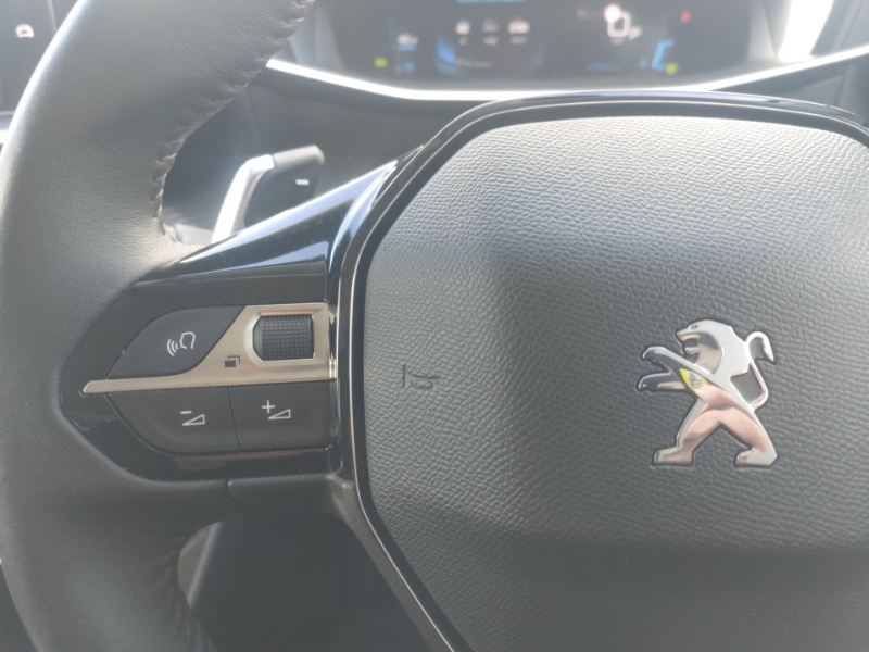 Peugeot 208 Gt Black #12