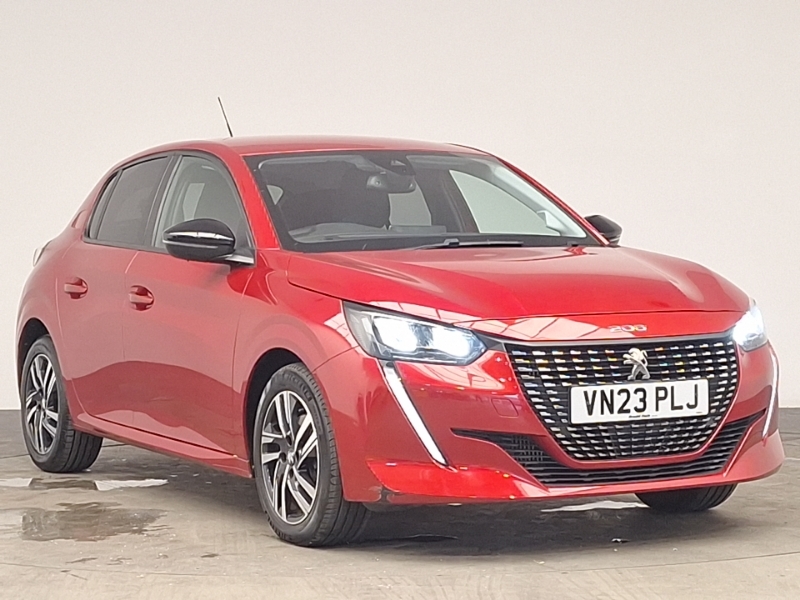 Peugeot 208 1.2 Puretech 100 Allure Premium Red