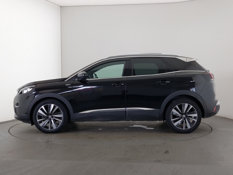 Peugeot 3008 1.5 Bluehdi Gt Line Premium Black #4