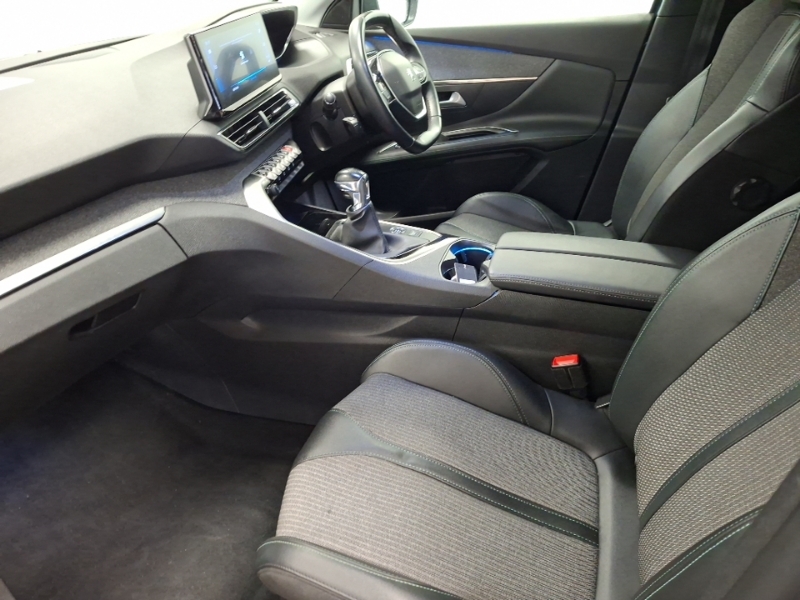 Peugeot 3008 1.5 Bluehdi Allure Premium Blue #5
