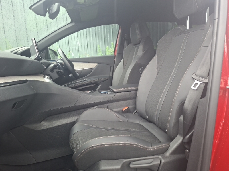 Peugeot 3008 Puretech Ss Active Premium Plus White #5