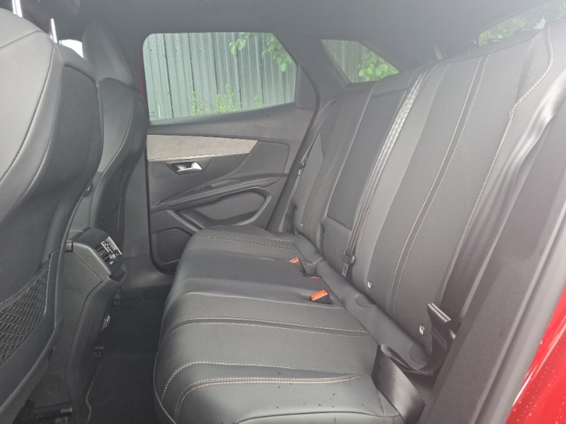 Peugeot 3008 Puretech Ss Active Premium Plus White #6