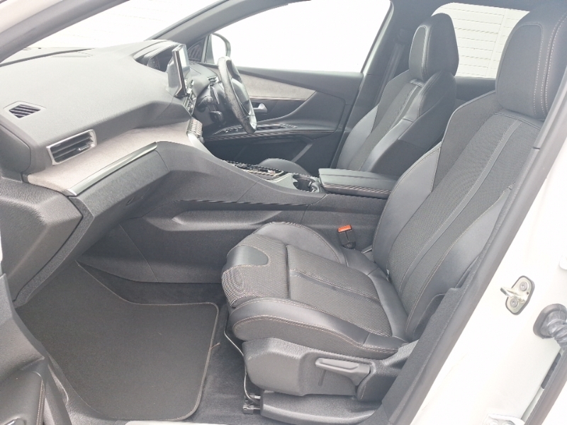 Peugeot 3008 1.2 Puretech Gt Eat8 EK23BCF White #5