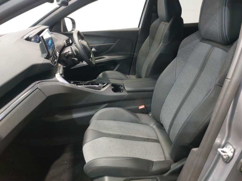 Peugeot 3008 1.2 Hybrid 136 Allure E-dsc6 Grey #5