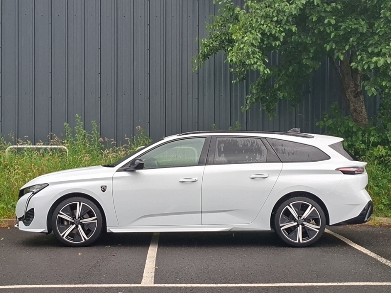 Peugeot 308 1.2 Hybrid 136 Gt E-dsc6 White #4