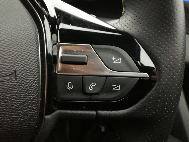 Peugeot 308 1.2 Puretech Allure Premium Hatchback E Black #13
