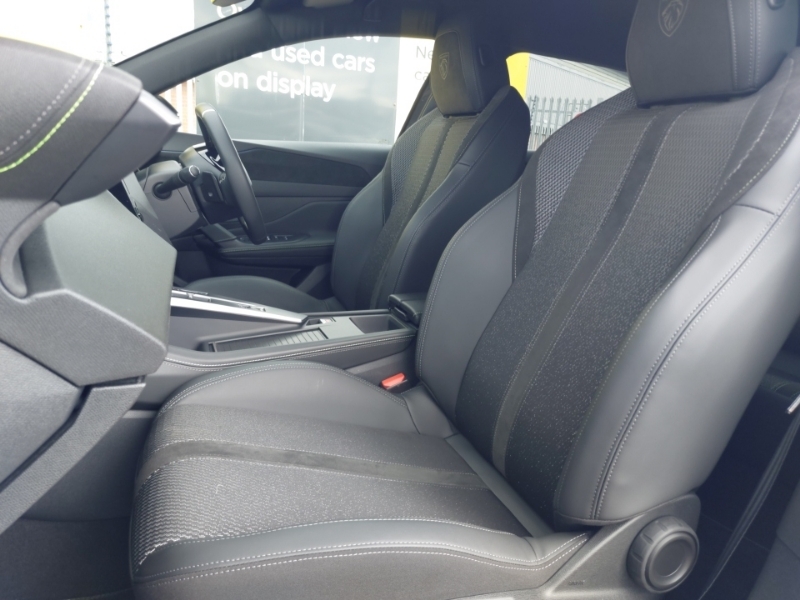 Peugeot 408 1.2 Hybrid 136 Gt E-dsc6 Grey #5
