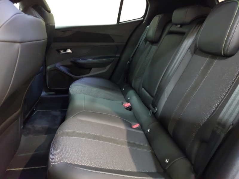 Peugeot 408 1.2 Hybrid 136 Gt E-dsc6 Black #6