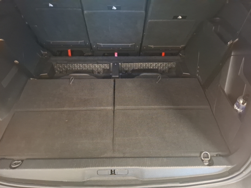 Peugeot 5008 Active Premium Black #18