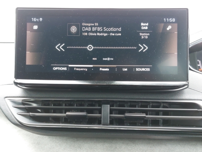 Peugeot 5008 1.2 Puretech Active Premium Grey #11