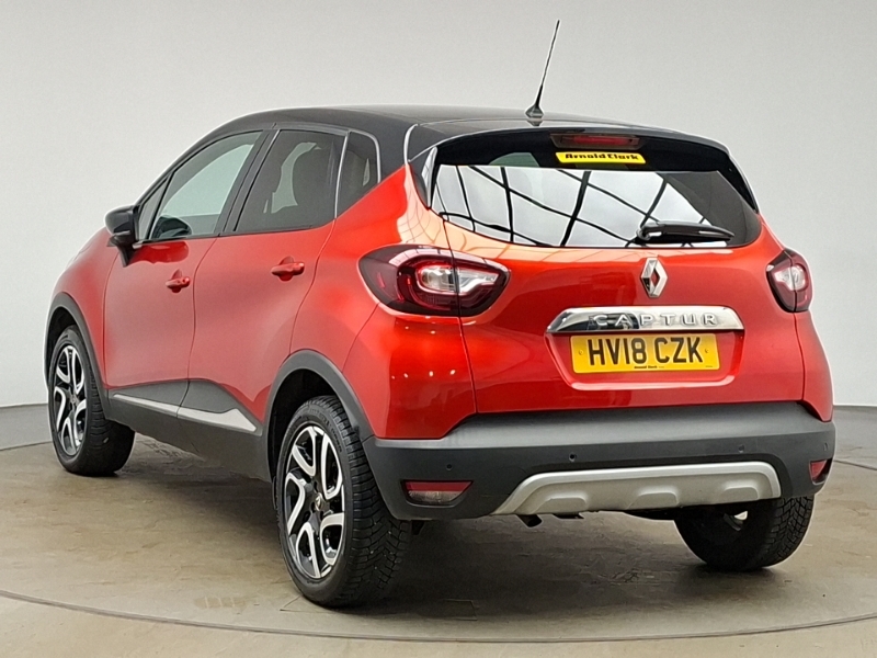 Renault Captur 1.5 Dci 90 Dynamique S Nav HV18CZK Red #2