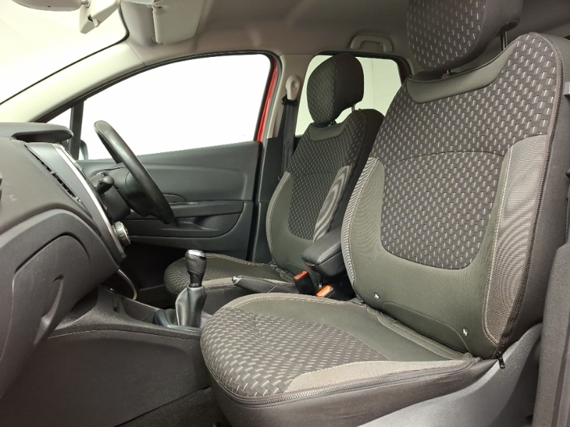 Renault Captur 1.5 Dci 90 Dynamique S Nav HV18CZK Red #5