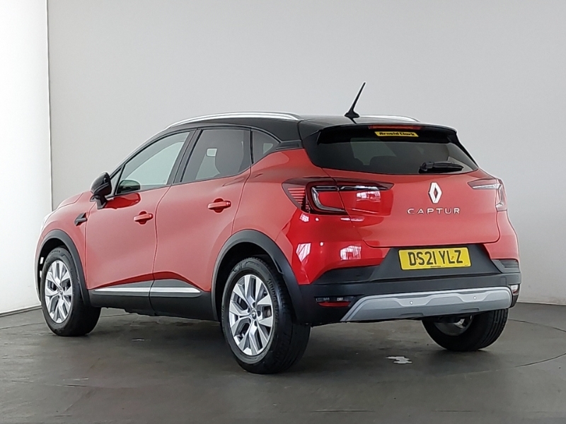 Renault Captur 1.0 Tce 90 Iconic Red #2