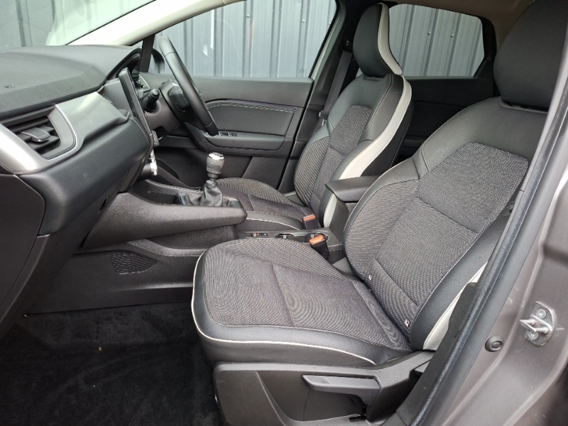 Renault Captur 1.0 Tce 90 Techno DF23OAG Black #5