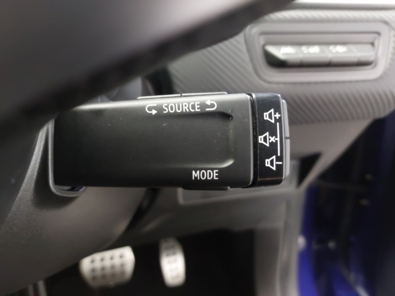 Renault Captur Suv 1.3 Iconic Tce 140 Edc My21 2021 Blue #16