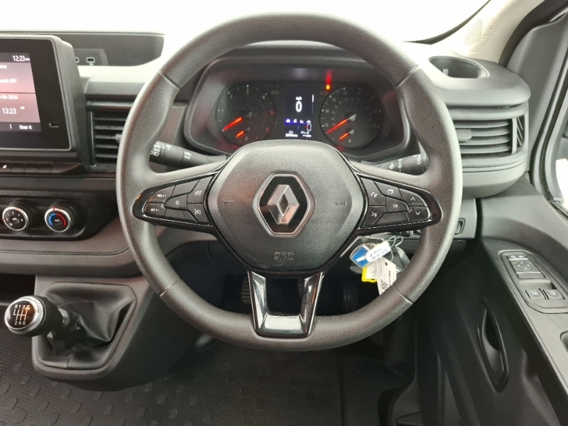 Renault Trafic Ll30 Sport L2 H1 Lwb 2.0L Dci 150Ps Black #8