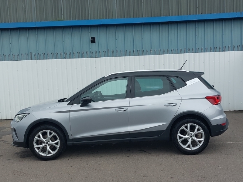 Seat Arona 1.5 Tsi 150 Fr Dsg Silver #4