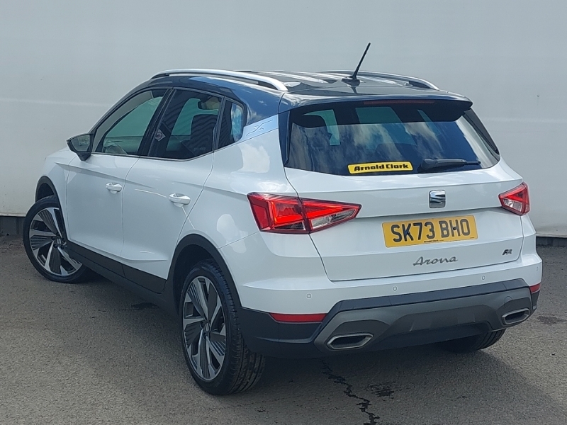 Seat Arona 1.0 Tsi 110 Fr Sport SK73BHO White #2