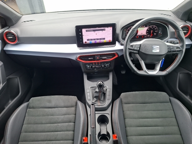 Seat Ibiza 1.0 Tsi 110 Fr Sport Black #3
