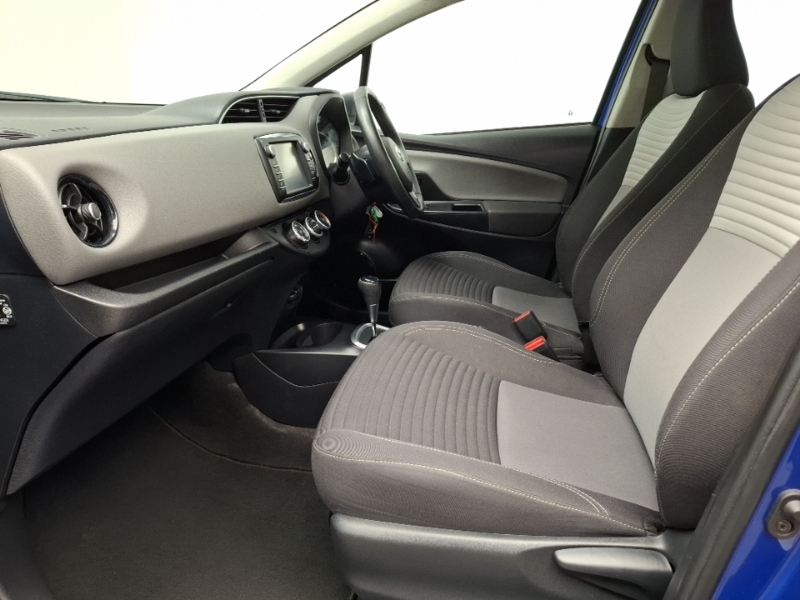 Toyota Yaris 1.5 Vvt-i Icon Cvt Blue #5