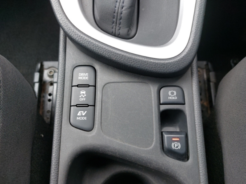 Toyota Yaris Cross Excel Grey #17