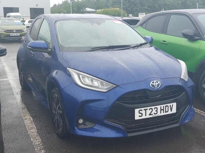 Toyota Yaris 1.5 Hybrid Design Cvt Blue