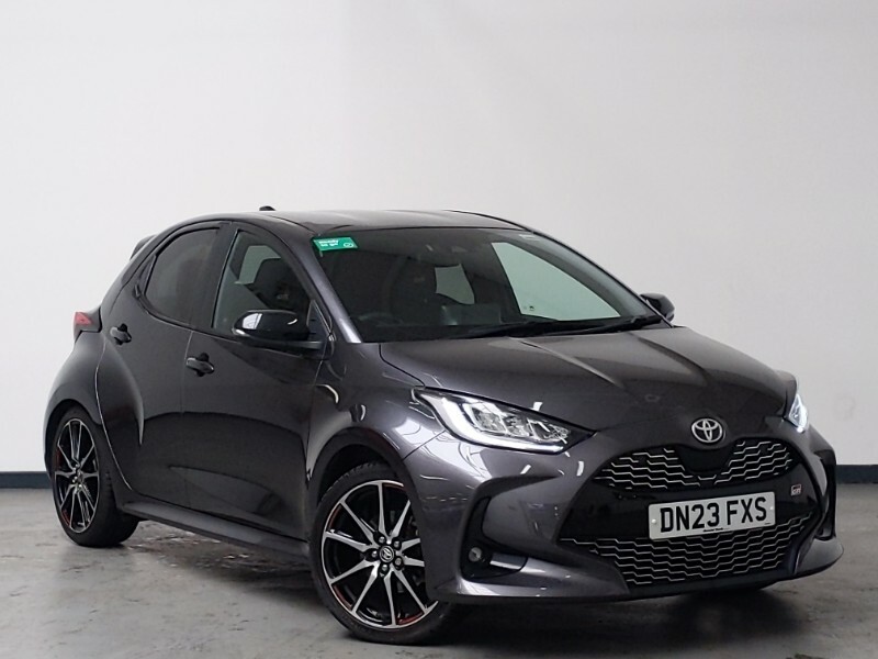 Toyota Yaris 1.5 Hybrid Gr Sport Cvt DN23FXS Grey