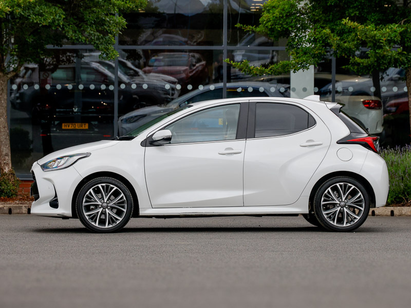 Toyota Yaris 1.5 Hybrid Excel Cvt SD23DFL White #4