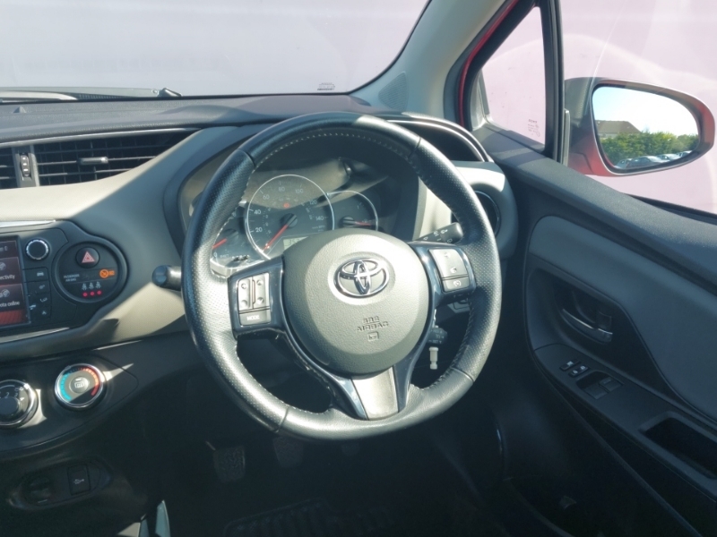 Toyota Yaris Design Blue #8