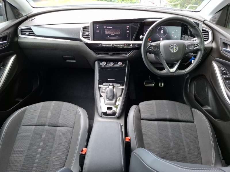 Vauxhall Grandland 1.2 Turbo Gs White #3