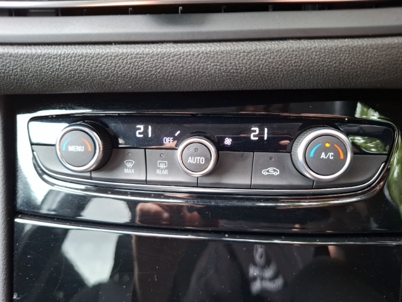 Vauxhall Grandland Ultimate Black #15