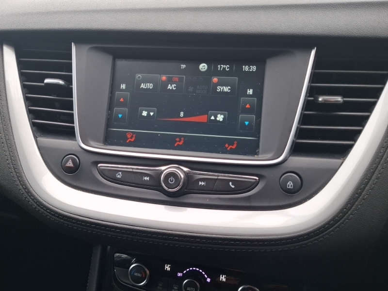 Vauxhall Grandland X Se Red #14