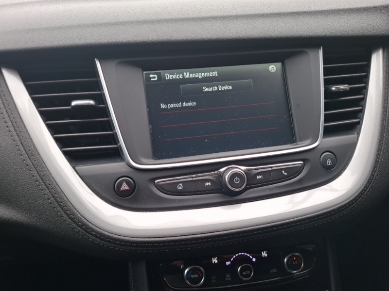 Vauxhall Grandland X Se Red #15