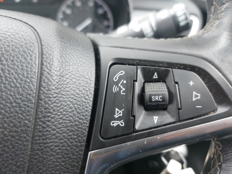 Vauxhall Mokka X Vauxhall Hatchback 1.4T Ecotec Design Nav White #12
