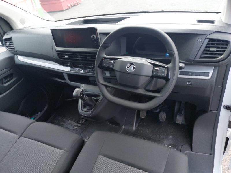 Vauxhall Vivaro 1.5 Turbo D 120 Pro H1 Van DW25VBN White #3