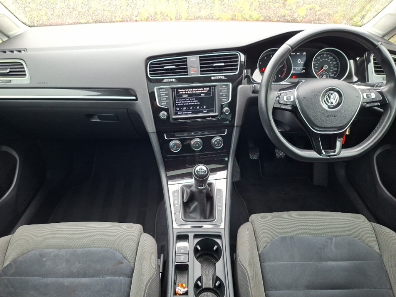 Volkswagen Golf 1.4 Tsi 150 Gt Edition SJ66TNO Red #3