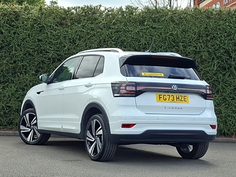 Volkswagen T-Cross 1.0 Tsi 110 R-line Dsg White #2