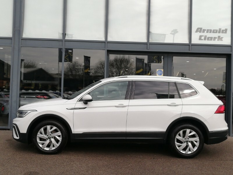 Volkswagen Tiguan Allspace 1.5 Tsi Life White #4
