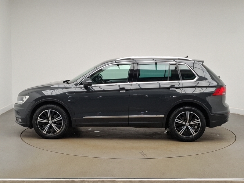 Volkswagen Tiguan 2.0 Tdi 150 Se Nav CA68RDV Grey #4