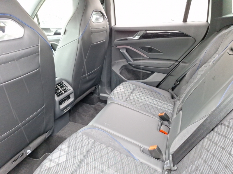Volkswagen Tiguan Elegance White #6