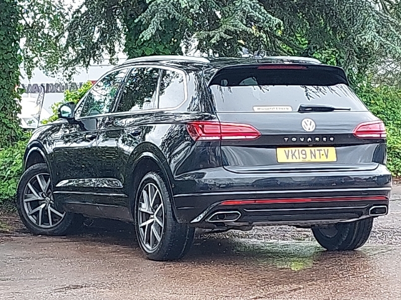 Volkswagen Touareg 3.0 V6 Tdi 4Motion R-line Tip Black #2