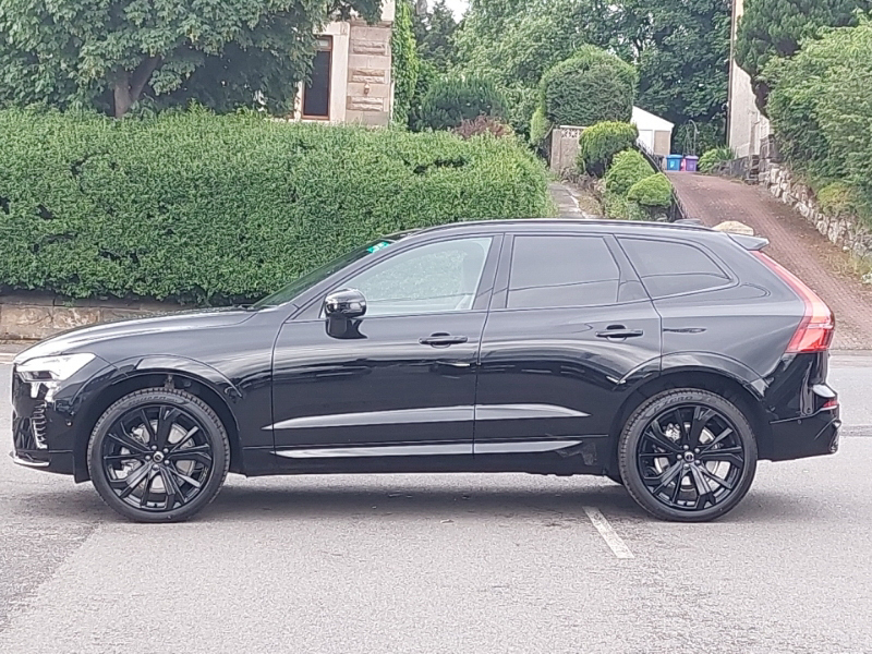 Volvo XC60 2.0 B5p Plus Black Edition Awd Geartronic Black #5